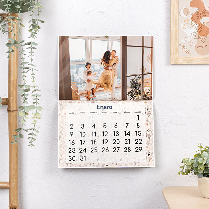 Calendario de pared A3 grapado personalizado