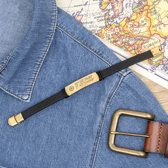 Gegraveerde leren armbanden voor mannen