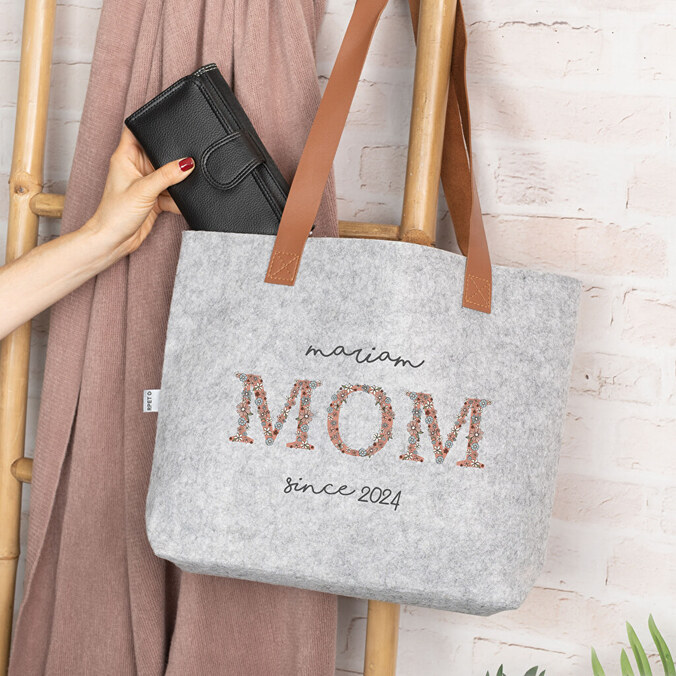 Personalised felt bag