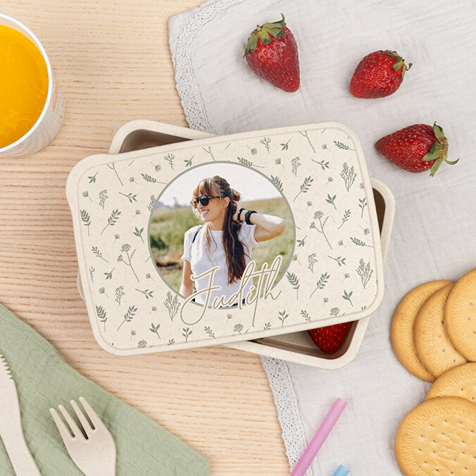 Personalised lunch box