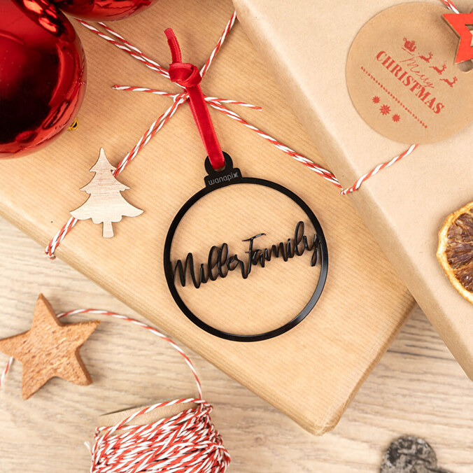 Adorno navideño de metacrilato con nombre personalizado