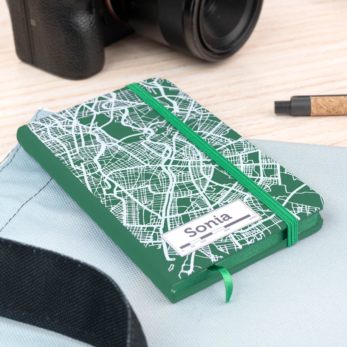 Personalised elastic band notebooks