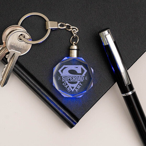 Engraved crystal keyring with lights