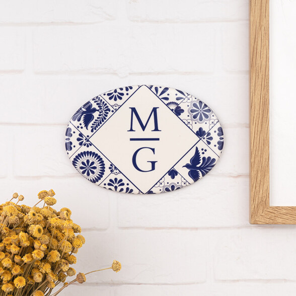 Personalised oval ceramic photos