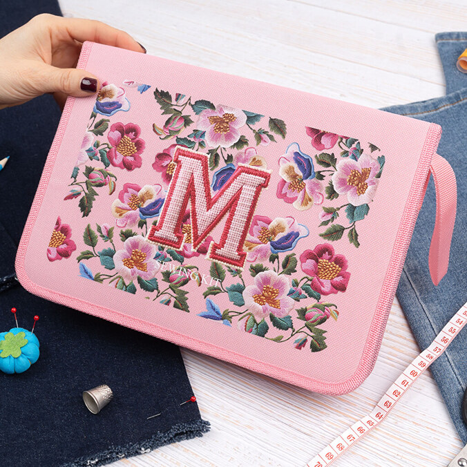 Personalised sewing kit