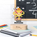 Trofeo de metacrilato personalizado con base de madera