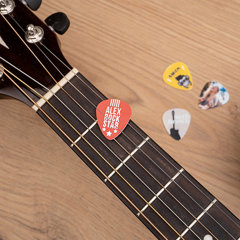 personalised plastic guitar picks