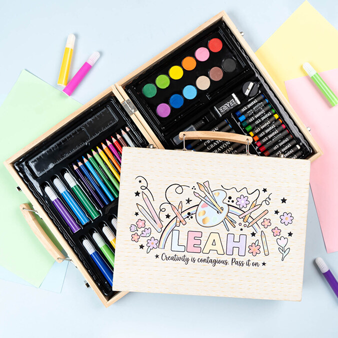 Valigetta personalizzata con colori per disegnare