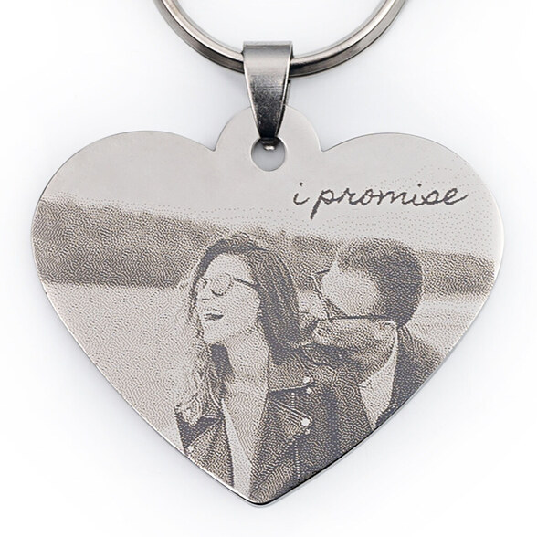 Personalised engraved heart keychain