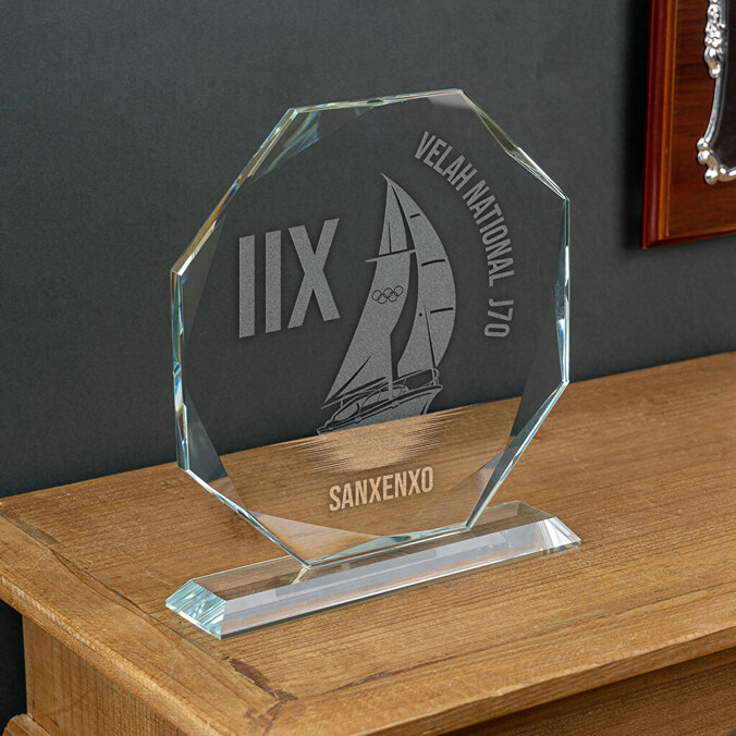 Trofee Glas Achthoekig Klein