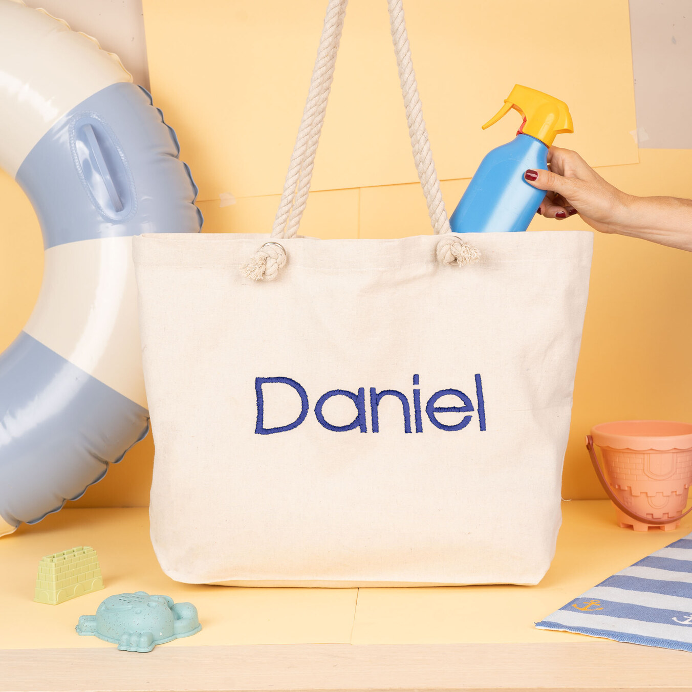 Bestickte Strandtasche