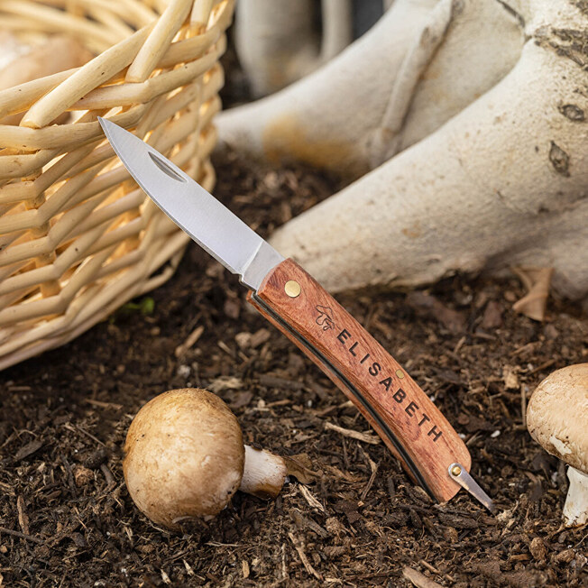 Personalised engraved pocket knives Personalised engraved pocket knives