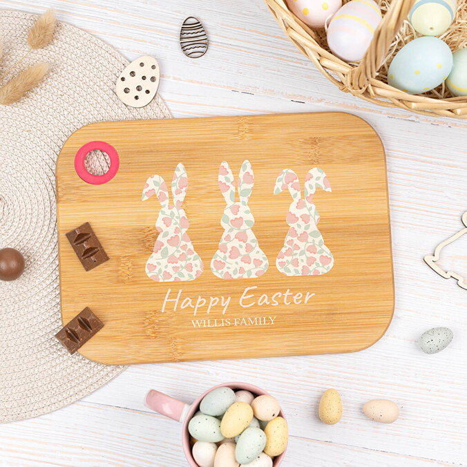 Personalised wooden chopping board