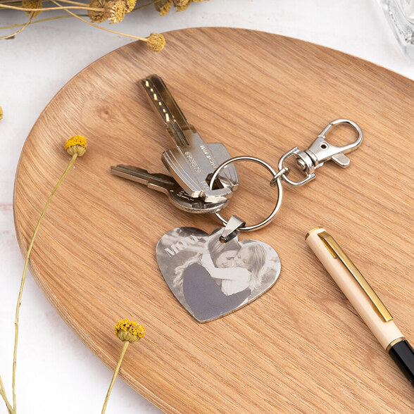 Personalised engraved heart keychain