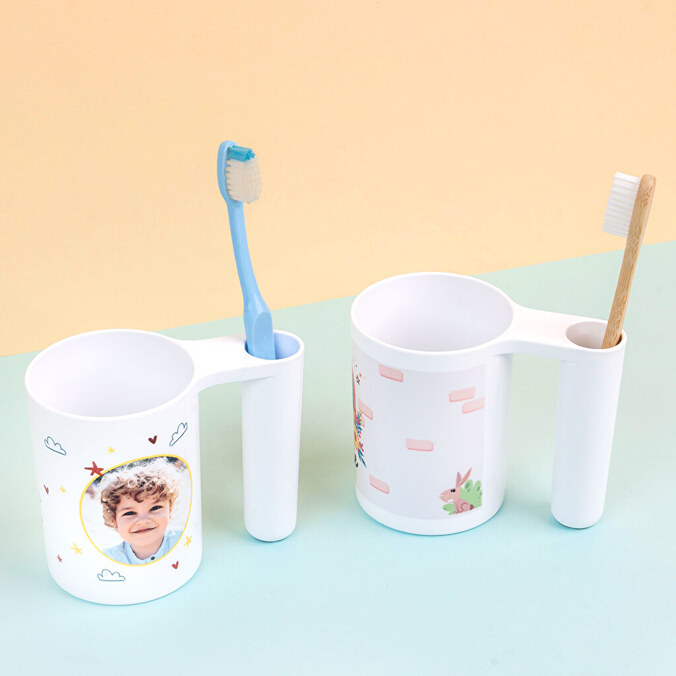 Personalizowany plastikowy stojak na szczoteczkę do zębów