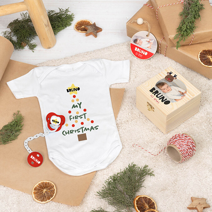 Personalised baby bodysuits