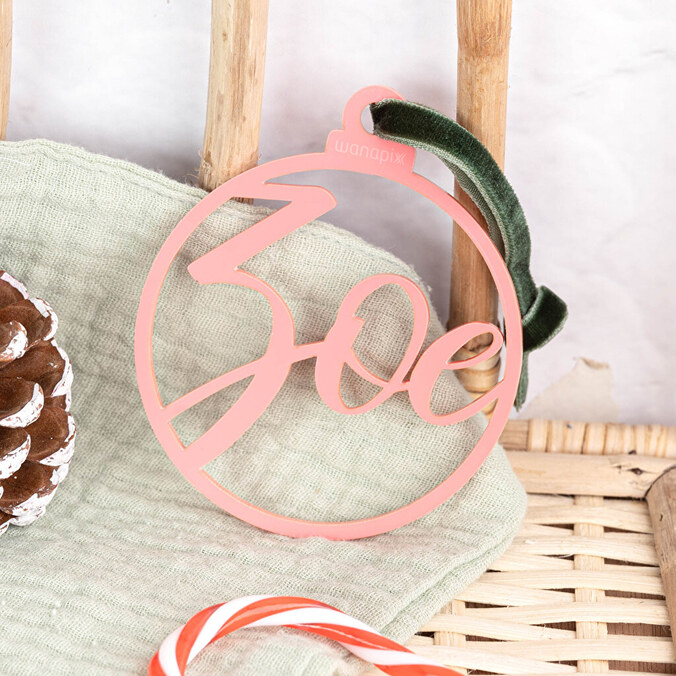 Adorno navideño de metacrilato con nombre personalizado