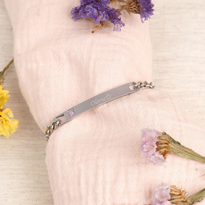 Graviertes Armband für Kinder