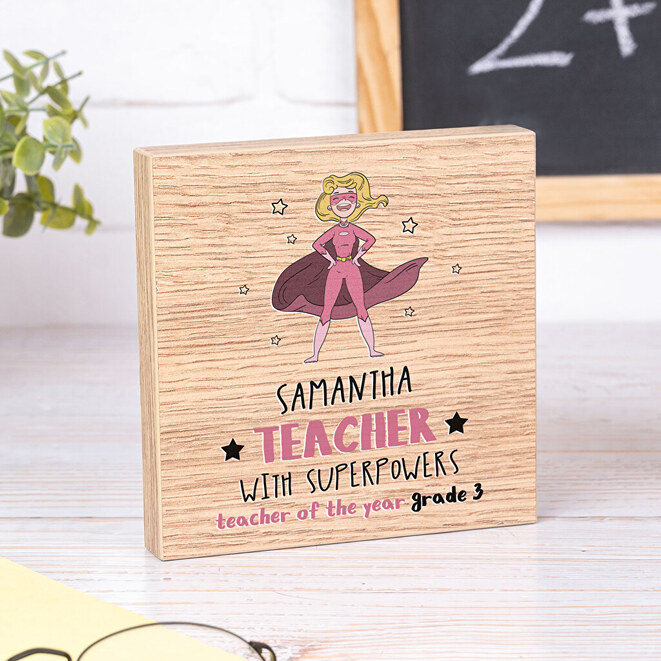 Gepersonaliseerde houten trofeeën Gepersonaliseerde houten trofeeën