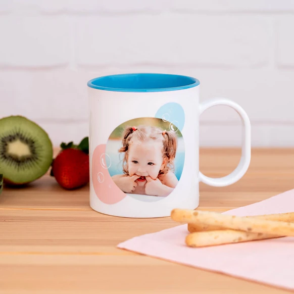 Unbreakable plastic mug with image and text 
