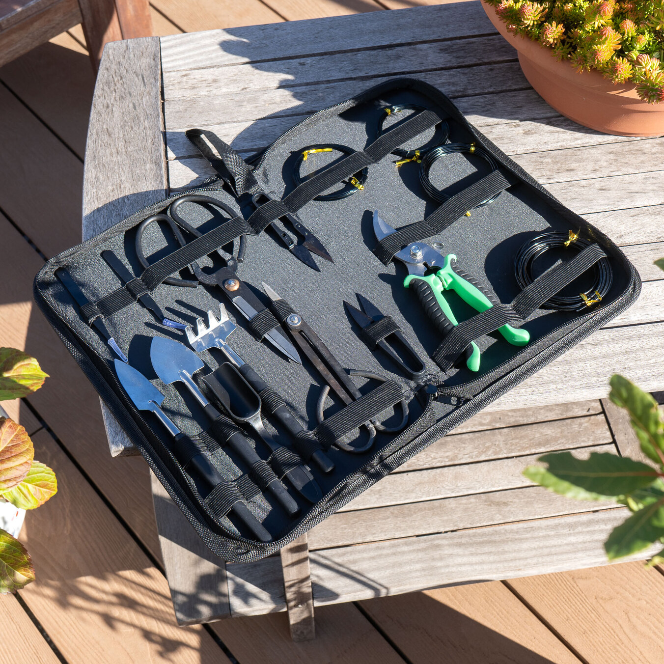 Kit de herramientas de jardinería en estuche personalizado