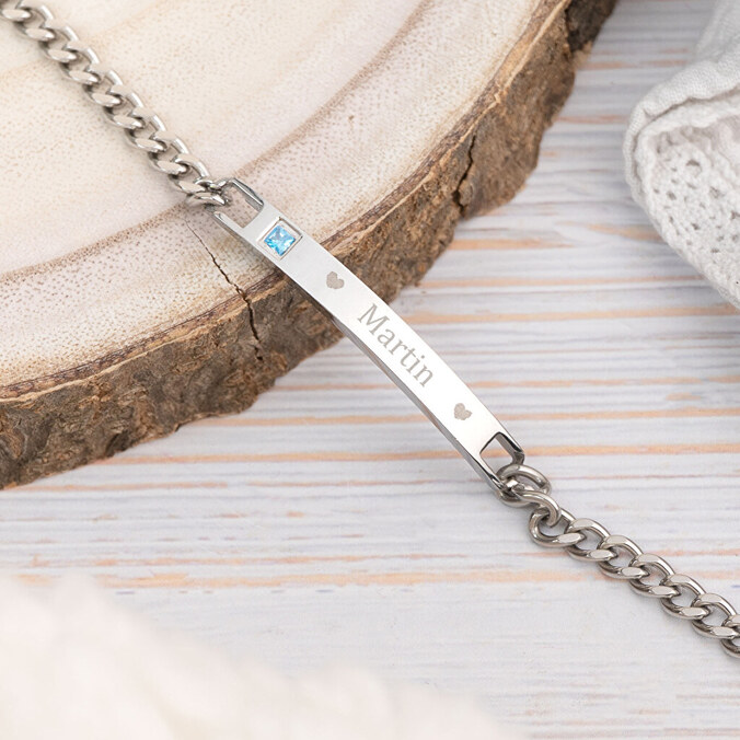 Graviertes Armband für Kinder