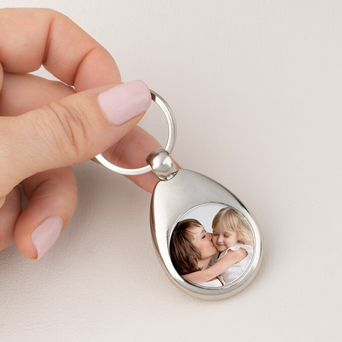 Llavero personalizado con moneda para carro