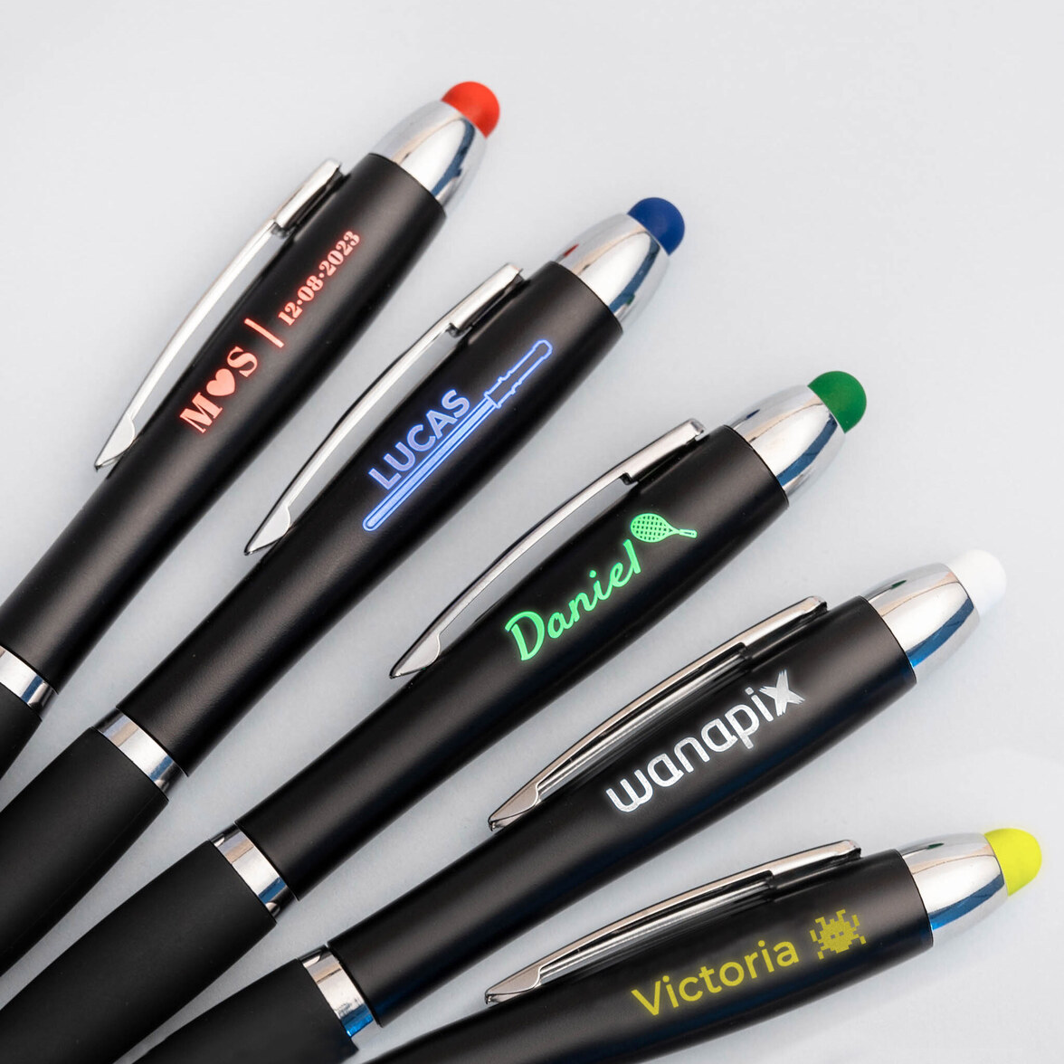 Stylus pennen 2 in 1 met balpen voor ipad Stylus pennen 2 in 1 met balpen voor ipad