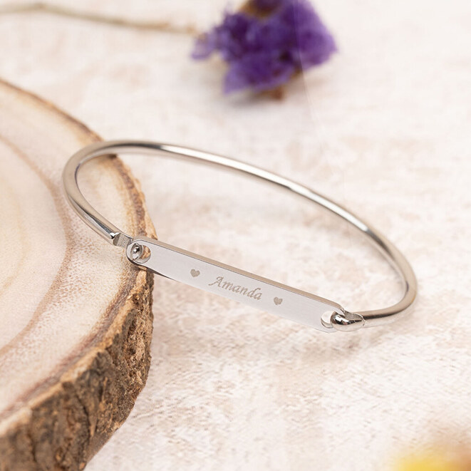Graverat stelt armband Graverat stelt armband