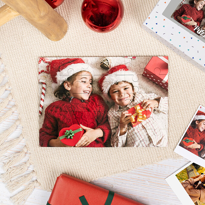 Personalised wooden jigsaw puzzles