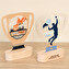 Coupe trophée personnalisée en méthacrylate avec socle en bois Coupe trophée personnalisée en méthacrylate avec socle en bois