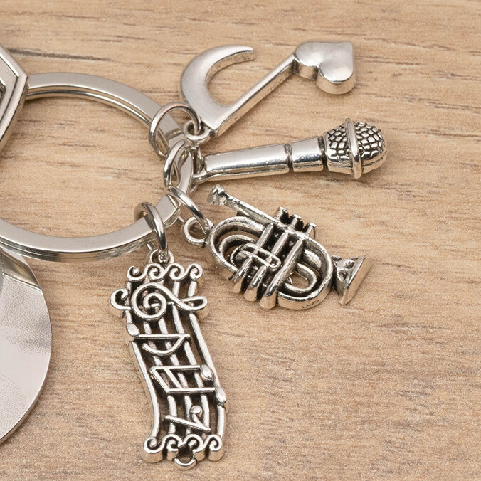 Gegraveerde sleutelhanger voor muzikanten