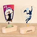 Trofeo de metacrilato copa deportiva personalizado con base madera