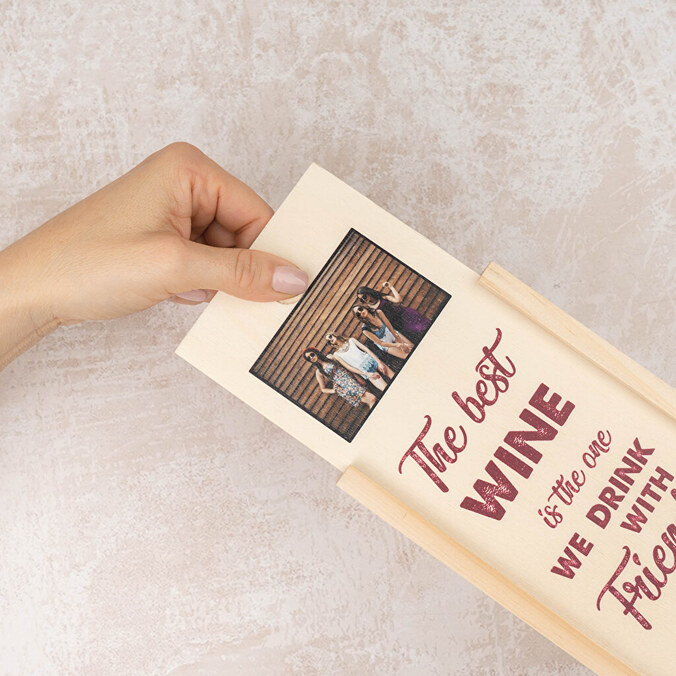 Personalised wooden wine box