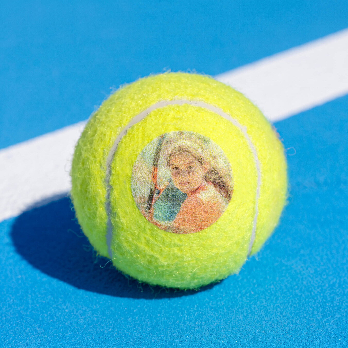Painetut tennispallot