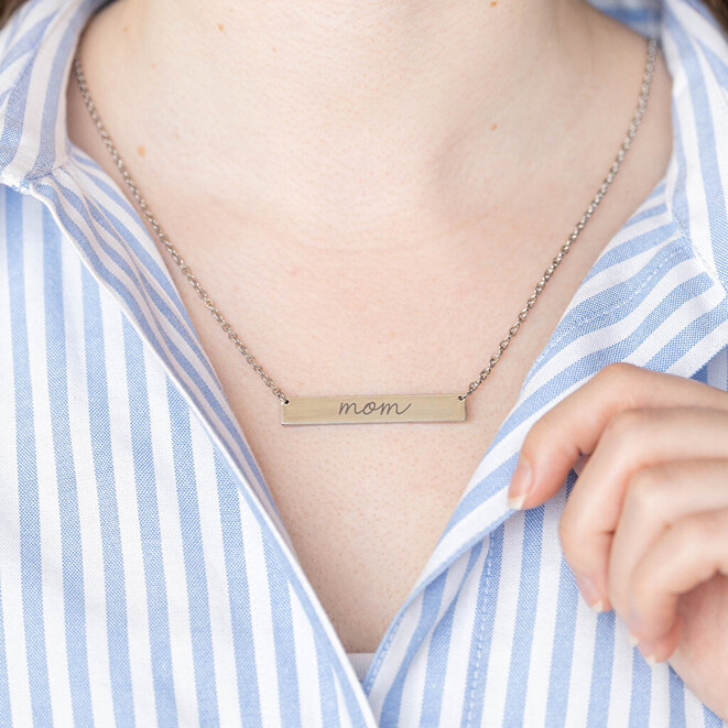 Engraved bar necklace Engraved bar necklace