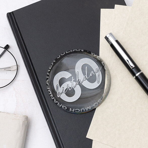 Loupe presse-papier en verre personnalisé