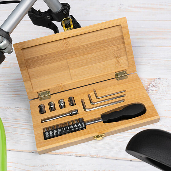 Tool set in personalised wooden box