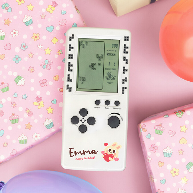 Gepersonaliseerde retro draagbare spelconsole