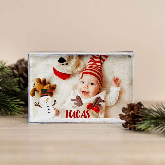 Personalised rectangular snowglobe