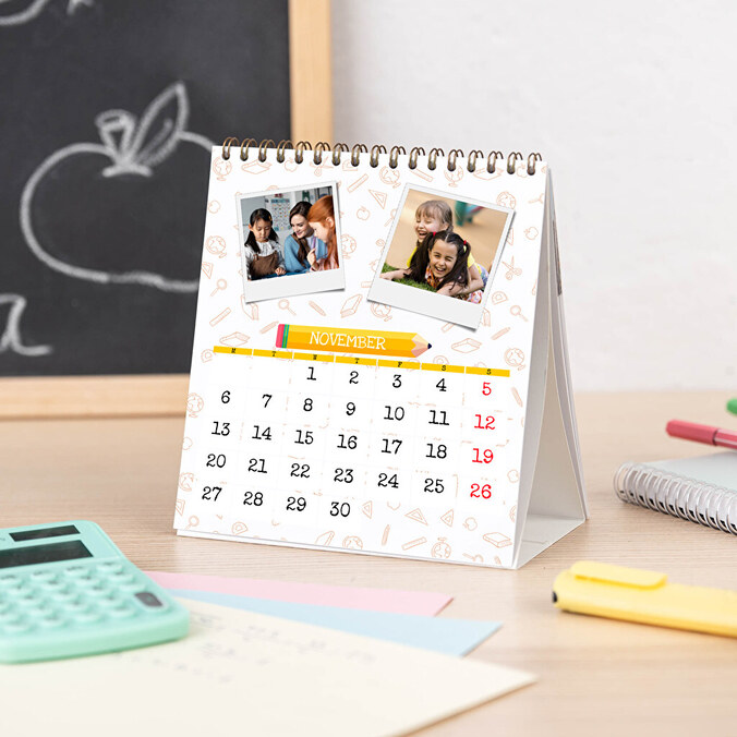 Personalised desk calendars