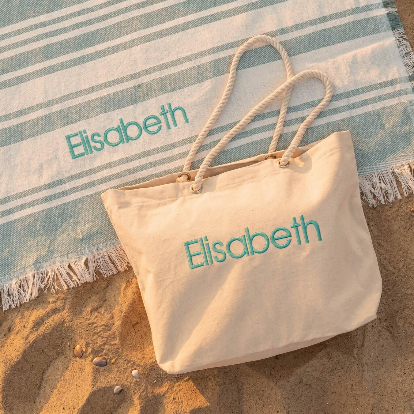 Strandtasche mit gesticktem Namen und Karomuster