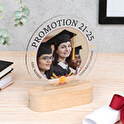 Trofeo de metacrilato redondo personalizado con base madera