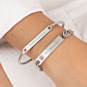 Graverat stelt armband