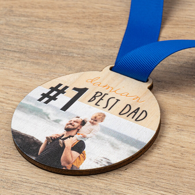 Houten medaille bedrukken