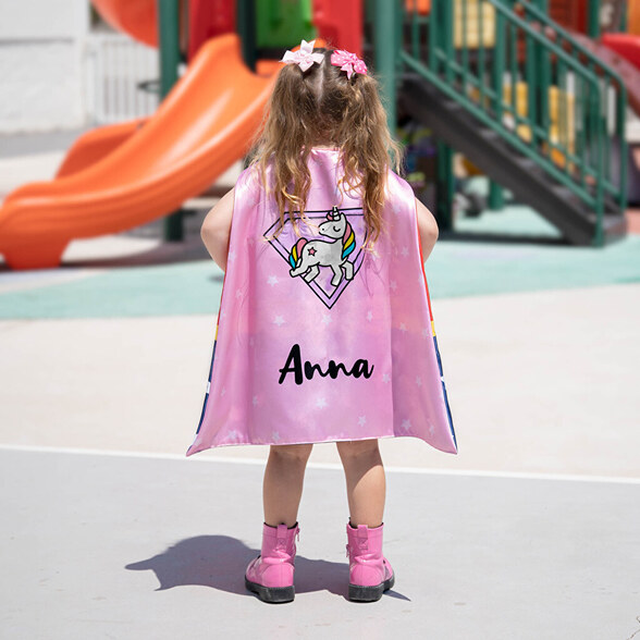 Capa de super-herói personalizada