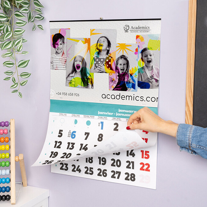 Calendario faldilla 24x52 personalizado