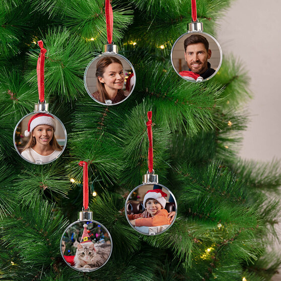 Bolas navideñas con foto para colgar en el árbol Bolas navideñas con foto para colgar en el árbol