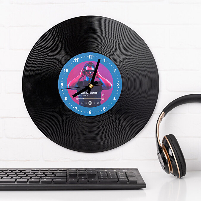 Personalizowane płyta winylowa z zegarem