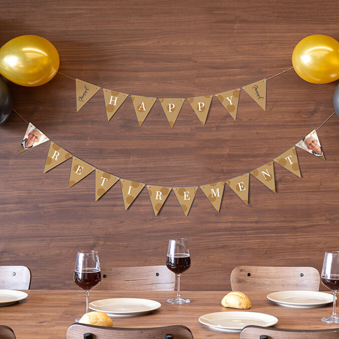 Personalised garlands